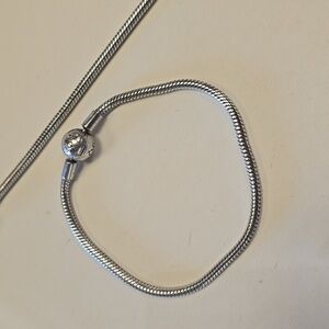 Pandora bracelet. Authentic.